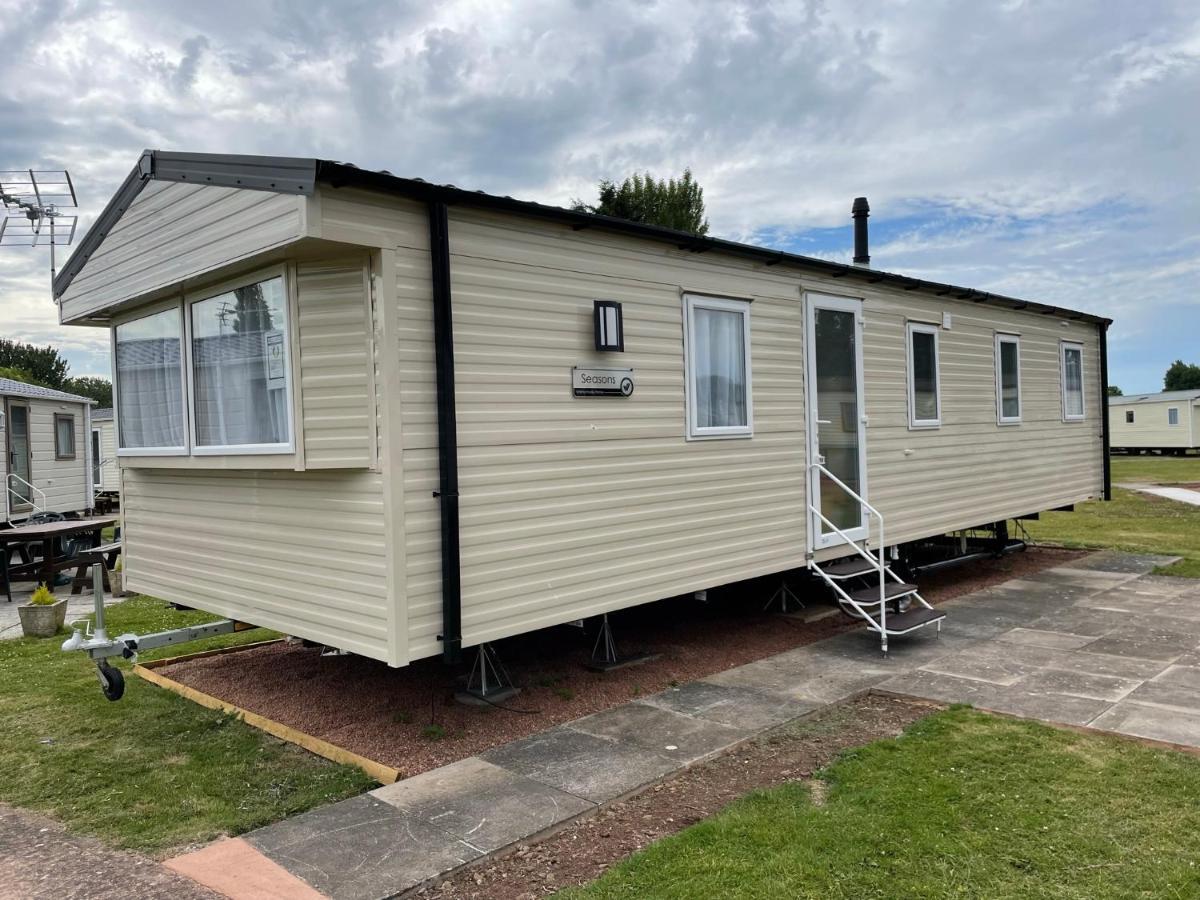 Campsite Tidal Caravan Minehead